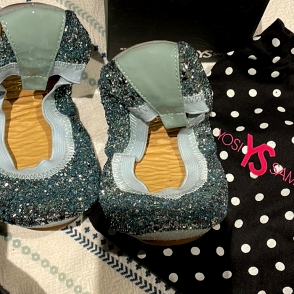 NIB YOSI SAMRA crystal blue FROZEN like kids size 3Y.